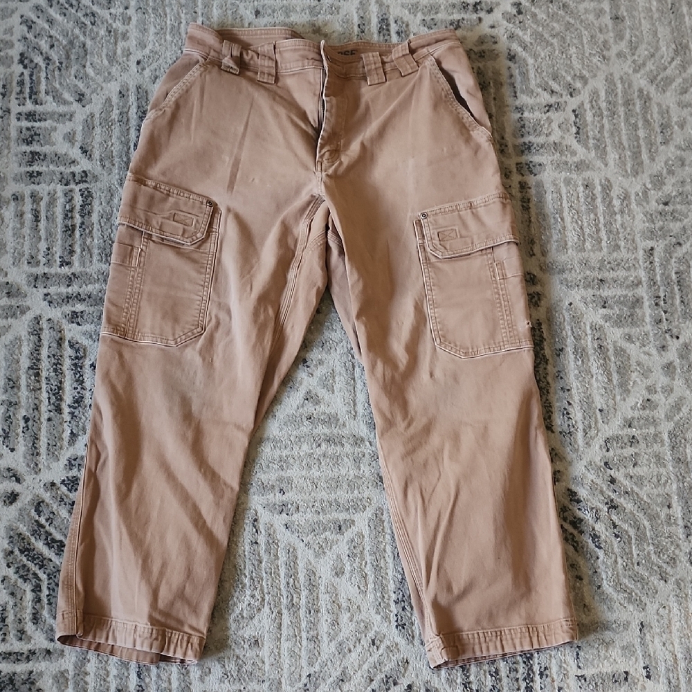 Duluth Trading Co Men's Khaki Flex Fire Hose Cargo Pants